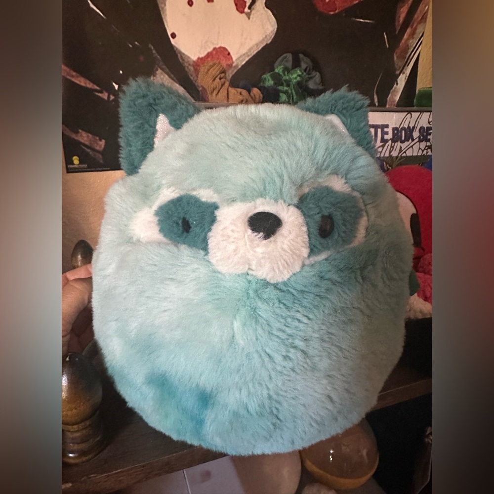 FAO schwarz stuffed animal raccoon